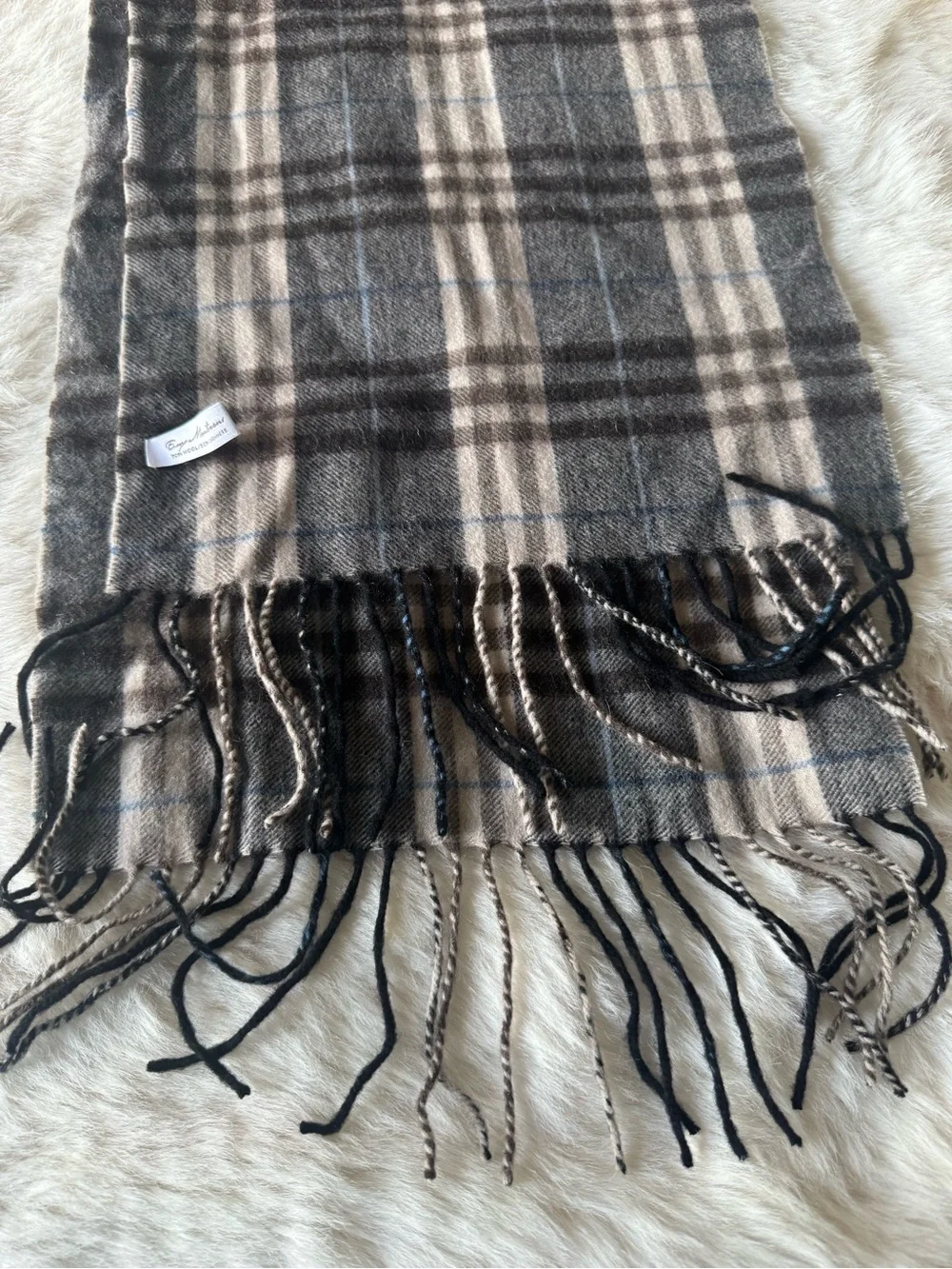 Enza Mantovani Wool-Cashmere Plaid Scarf in Gray & Cream